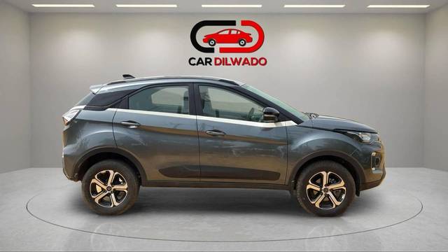 https://images10.gaadi.com/usedcar_image/4570355/original/processed_c823f2bca5bbb55332b6afabc007a0eb.jpg?imwidth=6401