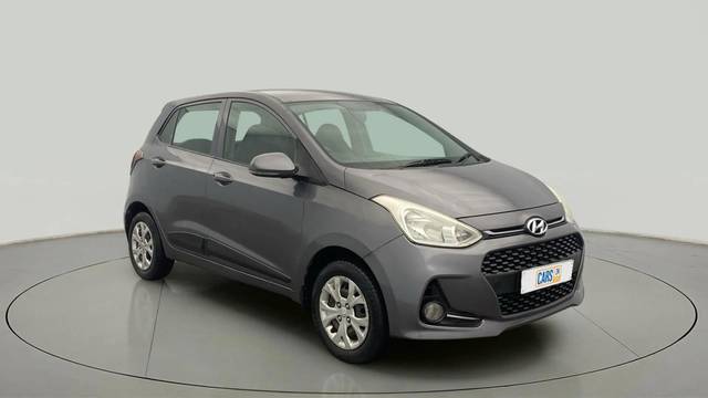 https://images10.gaadi.com/usedcar_image/4570368/original/0e84d205f4e3194a7a001458b8265d18.jpg?imwidth=6400
