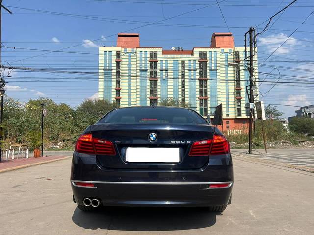 https://images10.gaadi.com/usedcar_image/4570379/original/processed_8424e1daa4ac7fa808e21682ca37c56f.jpg?imwidth=6402