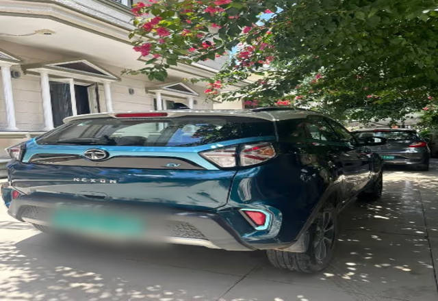 https://images10.gaadi.com/usedcar_image/4570397/original/8f617a80-008d-4f2f-9cd0-a2622d342259.?imwidth=6401
