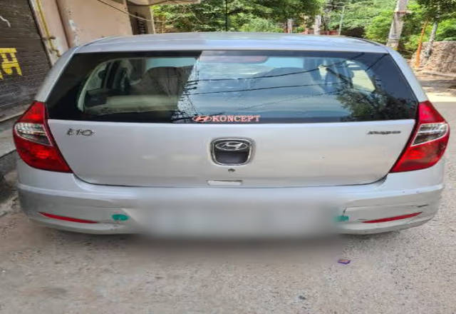 https://images10.gaadi.com/usedcar_image/4570441/original/fe7112ef-7fb8-4118-b3b7-b4f1295e5eb1.?imwidth=6401