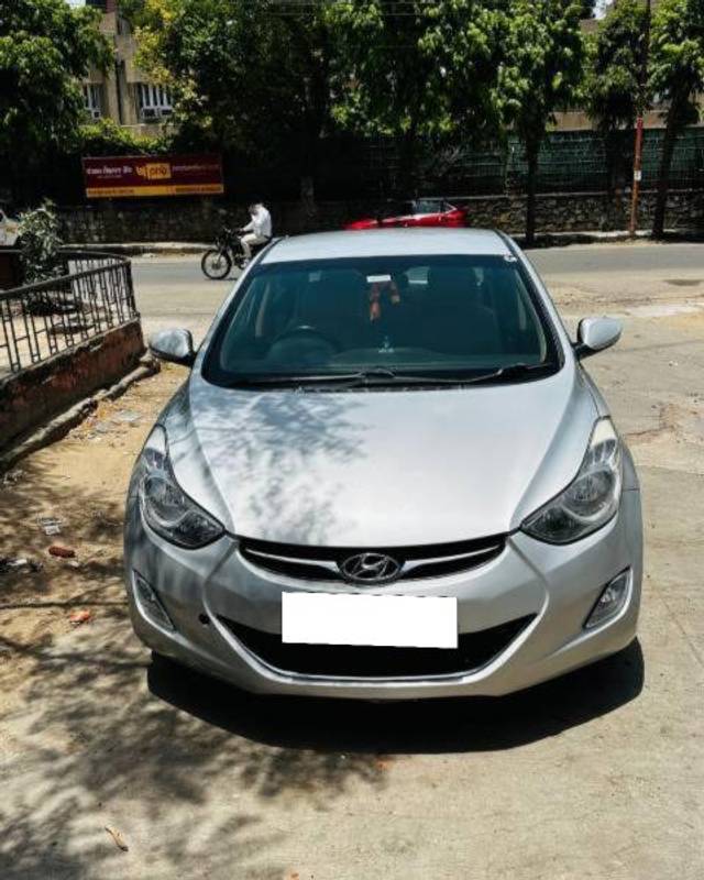 https://images10.gaadi.com/usedcar_image/4570486/original/processed_658bec32-78a3-4901-8307-6d32a820d999.jpg?imwidth=6402