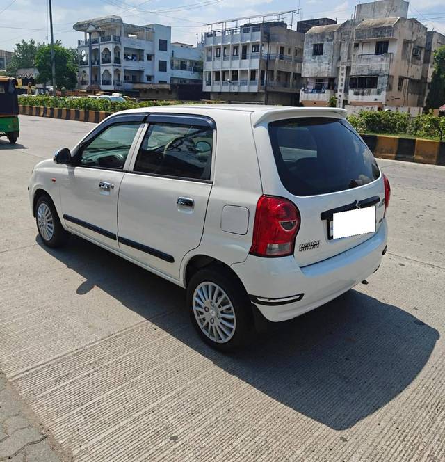 https://images10.gaadi.com/usedcar_image/4570495/original/processed_f4d23f04eff844c965414ba3d95484f0.jpg?imwidth=6402