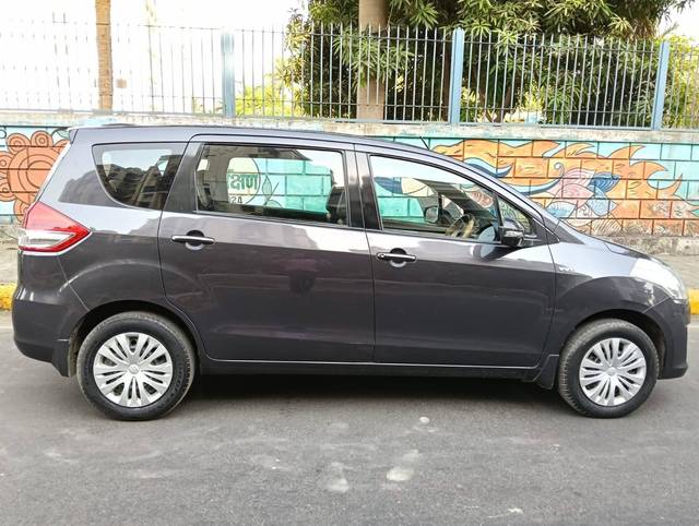 https://images10.gaadi.com/usedcar_image/4570500/original/processed_d80340f99ba0093d8f1ae066847ed6dd.jpg?imwidth=6402