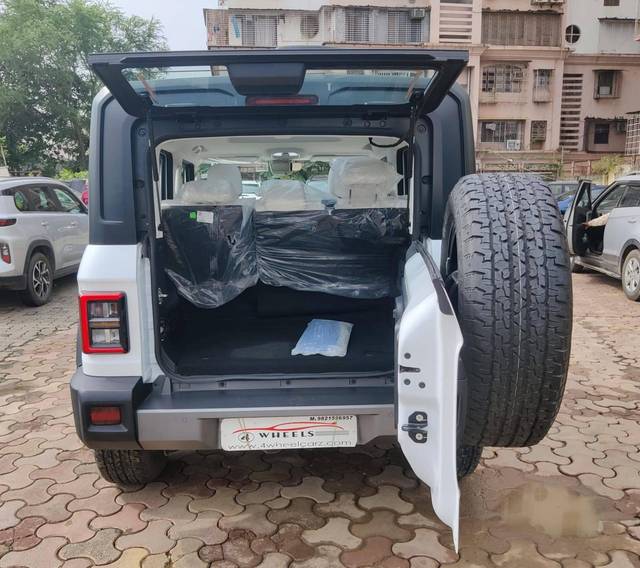 https://images10.gaadi.com/usedcar_image/4570523/original/processed_faf2db394dee7cedb5d7621a8dd20e2d.jpeg?imwidth=6402