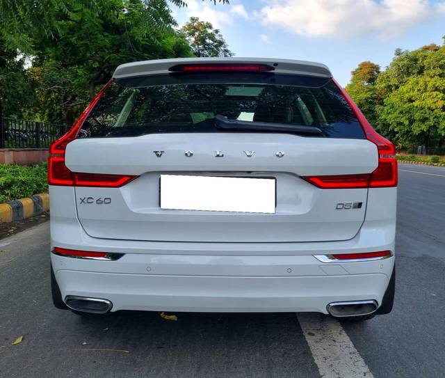 https://images10.gaadi.com/usedcar_image/4570532/original/processed_b49401d3-a9b6-4c6c-9dbd-5bdd70903faf.jpg?imwidth=6402