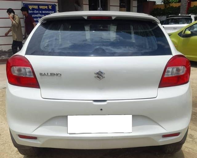 https://images10.gaadi.com/usedcar_image/4570533/original/processed_c1297f428b562386721eba6e742679a1.jpg?imwidth=6402