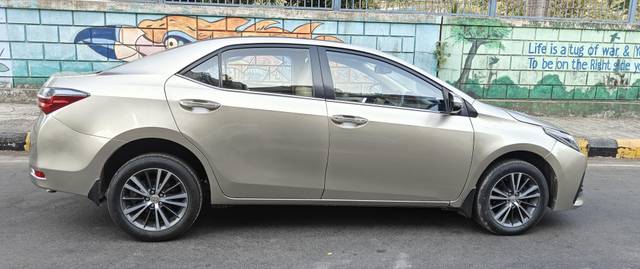 https://images10.gaadi.com/usedcar_image/4570583/original/processed_984d4d856470c1b219717663fa21babe.jpg?imwidth=6401