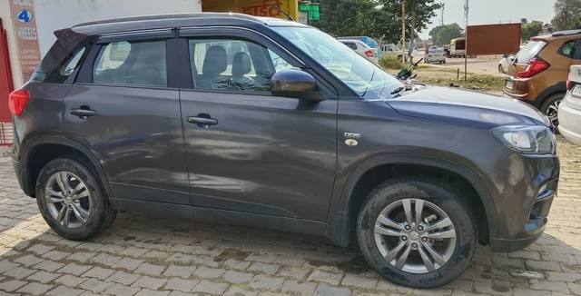 https://images10.gaadi.com/usedcar_image/4570584/original/processed_fe6f43d9b1f8ba7067e4b9ed8155bc20.jpg?imwidth=6401