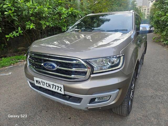 https://images10.gaadi.com/usedcar_image/4570594/original/processed_39f69bffbe4f21e1fda0aea5a386f60e.jpg?imwidth=6400