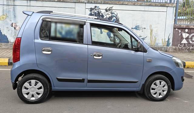 https://images10.gaadi.com/usedcar_image/4570598/original/processed_2be5dc73e5703d96604f42da49ae4ed0.jpg?imwidth=6401