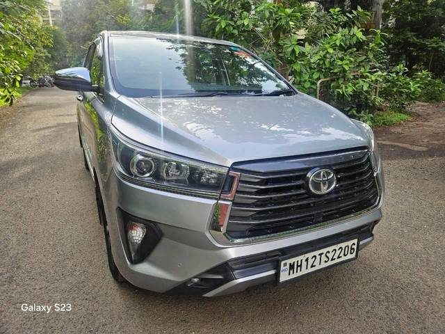 https://images10.gaadi.com/usedcar_image/4570601/original/processed_796e42cf570fab2e7f22489aeb3f3bcd.jpg?imwidth=6400
