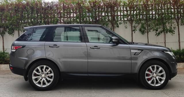 https://images10.gaadi.com/usedcar_image/4570602/original/af27d215145fccf787839eec0382a3ab.jpg?imwidth=6401