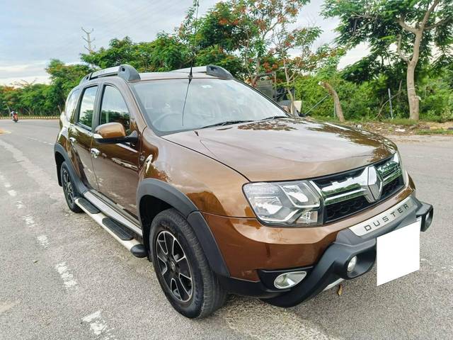 https://images10.gaadi.com/usedcar_image/4570612/original/processed_e22f32ad8c8c3a9cf7450589a821f541.jpg?imwidth=6400