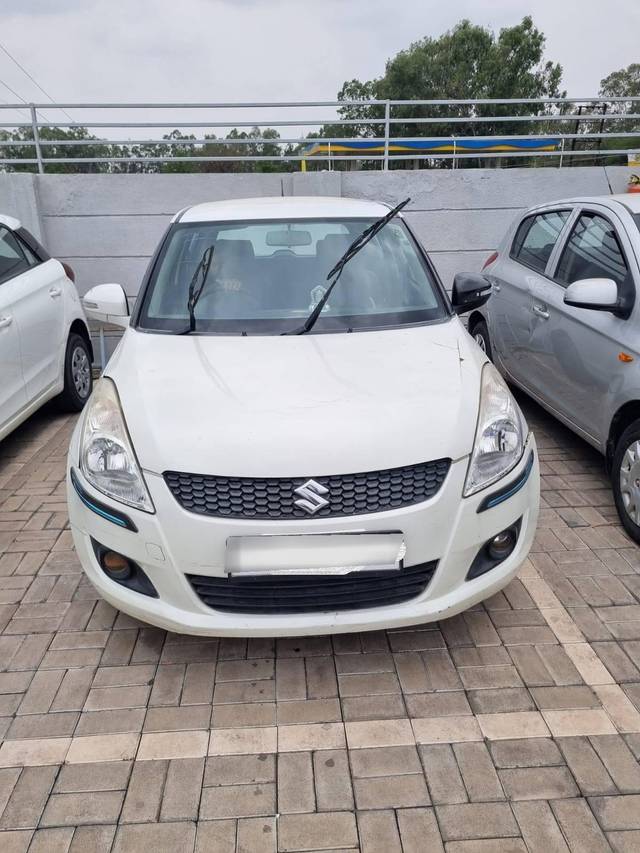 https://images10.gaadi.com/usedcar_image/4570618/original/processed_f86d6e492302431201d0b8f4ed513d60.jpeg?imwidth=6400