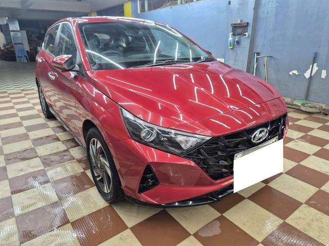 https://images10.gaadi.com/usedcar_image/4570622/original/processed_3c70a97a98dd02c74d8d517bd9d08782.jpg?imwidth=6400