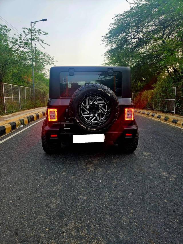 https://images10.gaadi.com/usedcar_image/4570633/original/processed_6e0372e975b5585ff41aa88d65aed6d6.jpg?imwidth=6401