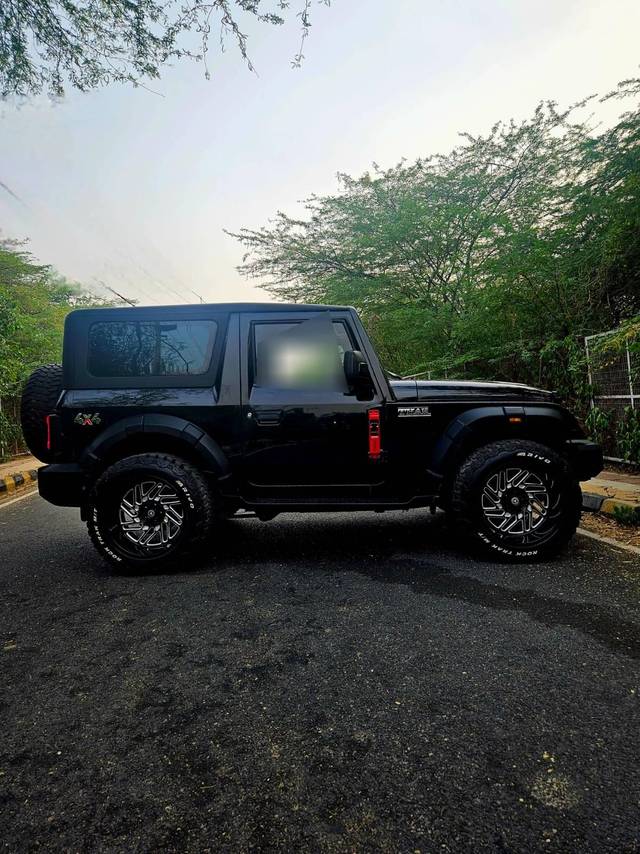https://images10.gaadi.com/usedcar_image/4570633/original/processed_c35b86fc50afd1743fa0a929a252ed0a.jpg?imwidth=6402