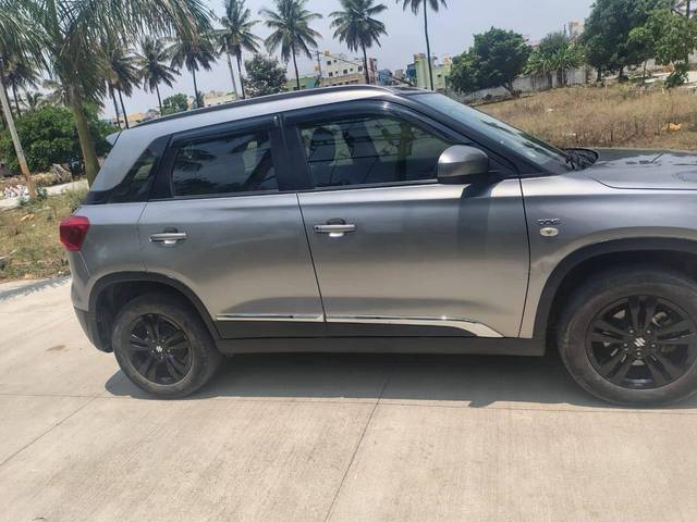 https://images10.gaadi.com/usedcar_image/4570643/original/processed_427c61098f56b82edbc5fb0c0825775b.jpg?imwidth=6401