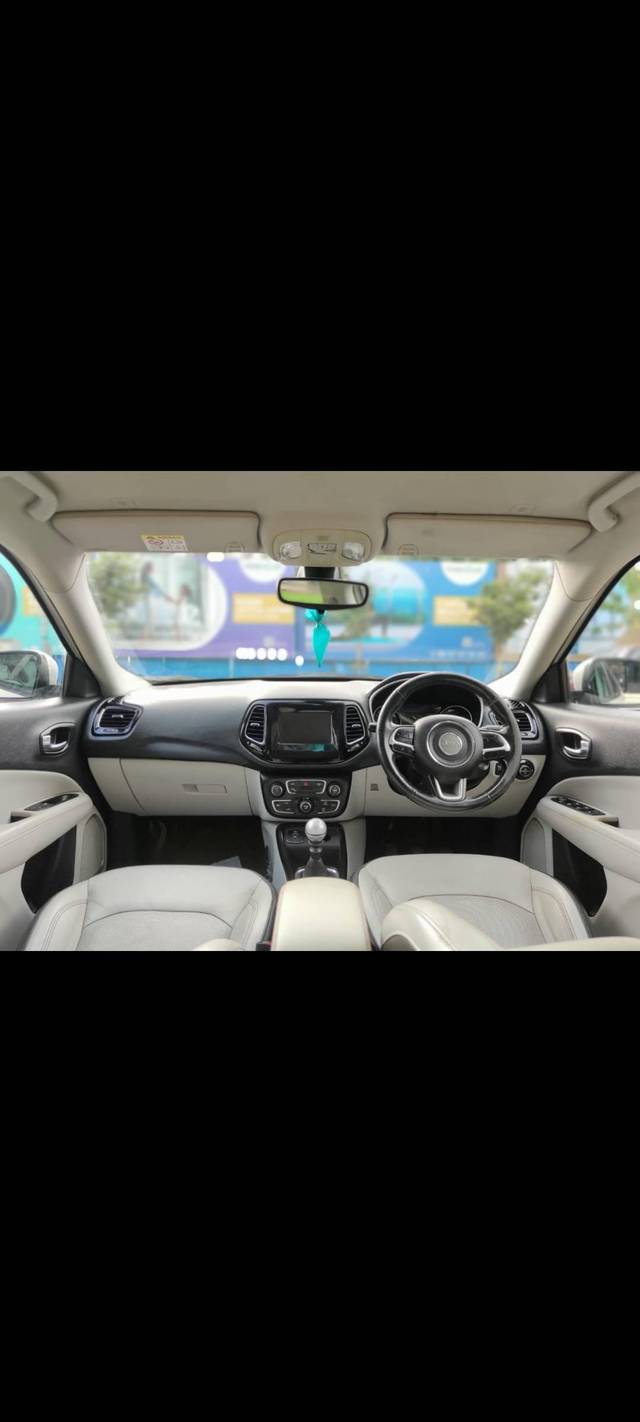 https://images10.gaadi.com/usedcar_image/4570644/original/processed_27aa9cce38421339427fa55495f2f889.jpg?imwidth=6400