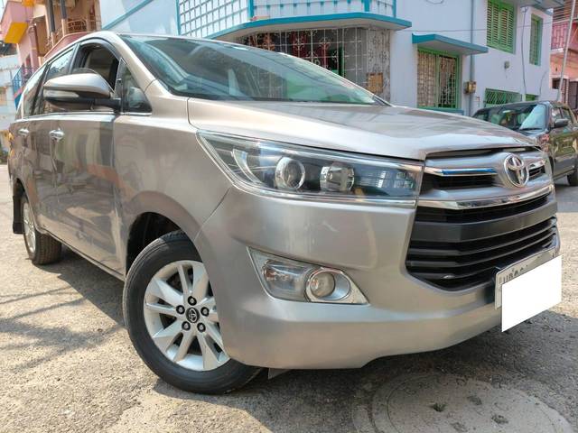 https://images10.gaadi.com/usedcar_image/4570700/original/processed_a16c7d859fffd5c68fde725ff7a4294a.jpg?imwidth=6400