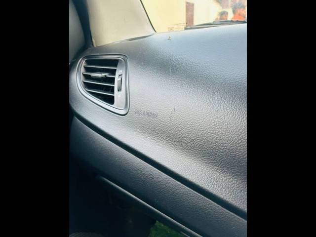 https://images10.gaadi.com/usedcar_image/4570718/original/b7d4db9b4075d202527ee0d034e0c0fc.jpg?imwidth=6402