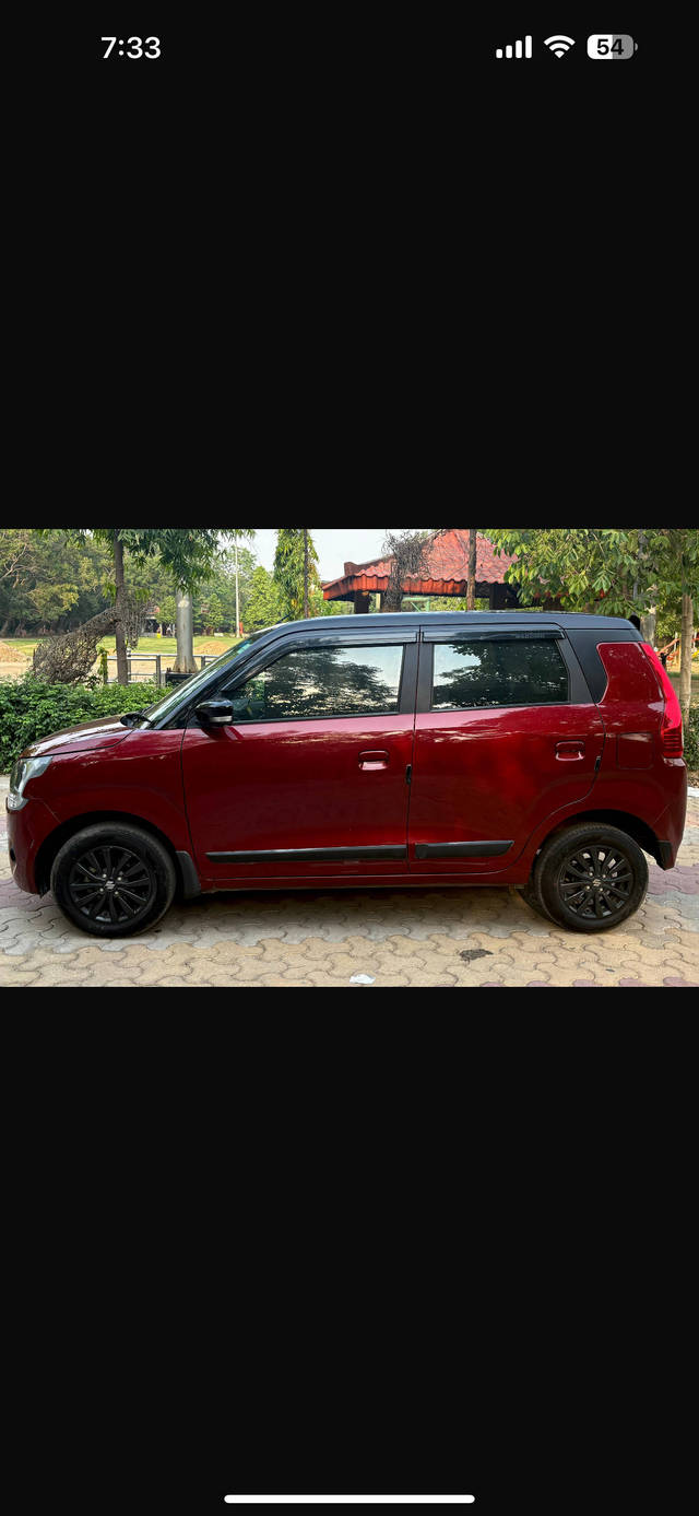 https://images10.gaadi.com/usedcar_image/4570730/original/processed_c15e490a-e367-445d-af06-5be0568ee61c.png?imwidth=6401