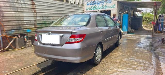 https://images10.gaadi.com/usedcar_image/4570734/original/processed_ef1da44f-e98a-4fd3-a8d7-4392f950f13c.jpg?imwidth=6401