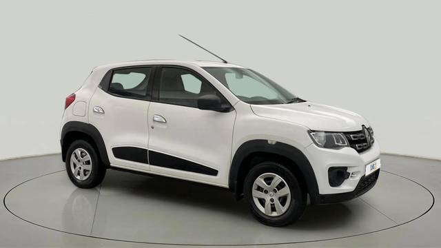 https://images10.gaadi.com/usedcar_image/4570739/original/b6e615b8ba480f76bc128c674b1771fb.jpg?imwidth=6400