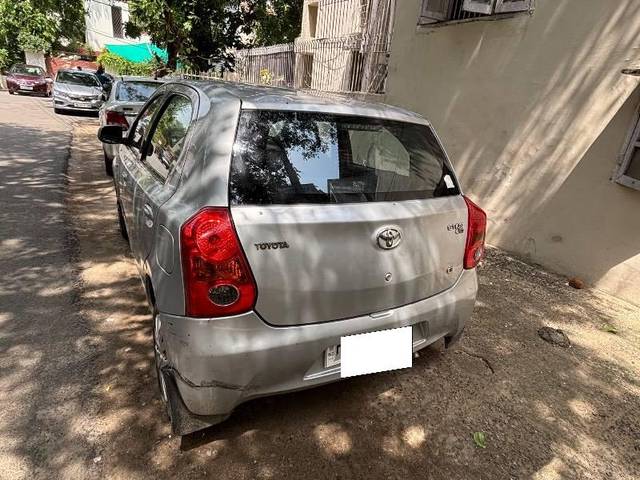 https://images10.gaadi.com/usedcar_image/4570785/original/processed_cc2403d4-7c71-4d52-b7a4-1454e932b903.jpeg?imwidth=6401