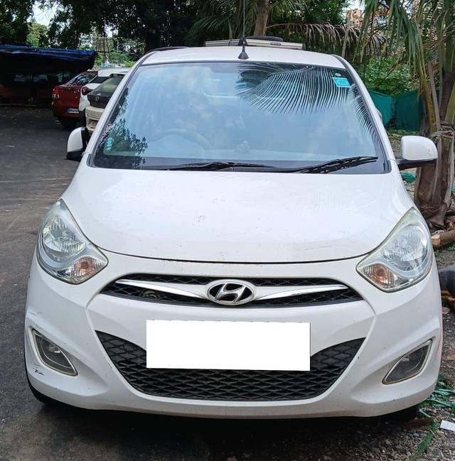 https://images10.gaadi.com/usedcar_image/4570828/original/processed_f4b60624e8b5b8503611a5a75a5188af.jpg?imwidth=6402