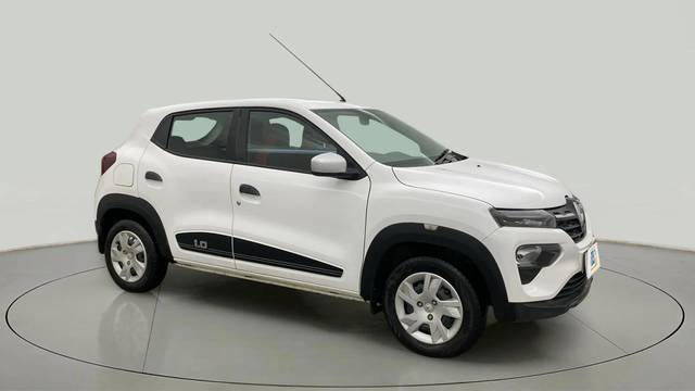 https://images10.gaadi.com/usedcar_image/4570857/original/4e4c941fa7d5a1a5098c678f088eba32.jpg?imwidth=6400
