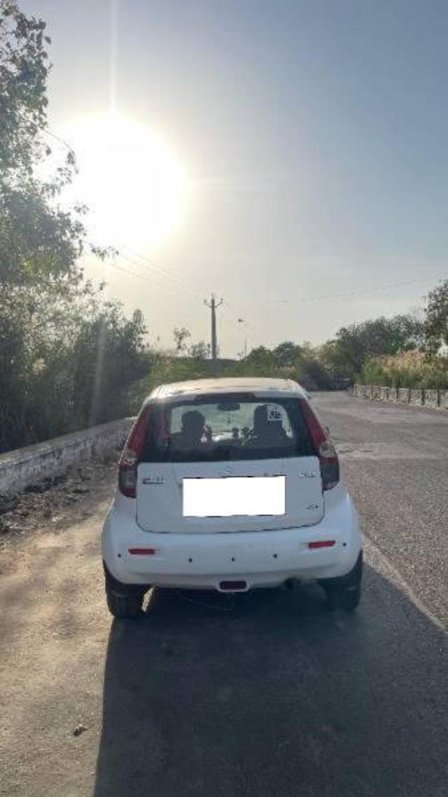 https://images10.gaadi.com/usedcar_image/4570866/original/processed_85fc7aaf-54e0-4e14-a992-b8e8a2e20045.jpg?imwidth=6402