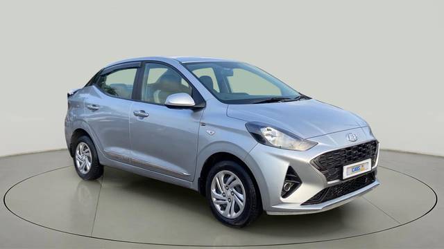 https://images10.gaadi.com/usedcar_image/4570868/original/2b05f6807a5531bb631d8c0ff95467db.jpg?imwidth=6400