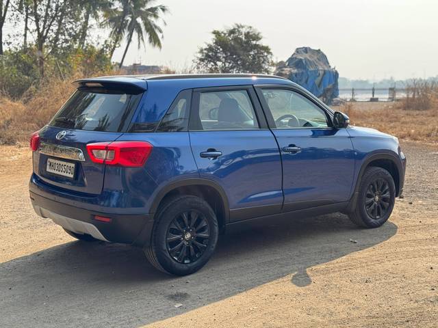 https://images10.gaadi.com/usedcar_image/4570872/original/processed_023bbe91e9ea2b9e3a16275a60ac99d2.jpg?imwidth=6401