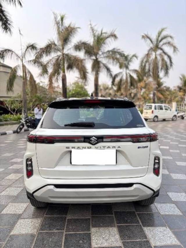 https://images10.gaadi.com/usedcar_image/4570954/original/processed_825a07f8-e83c-404b-9bd3-5c9388e6ec8b.jpeg?imwidth=6402