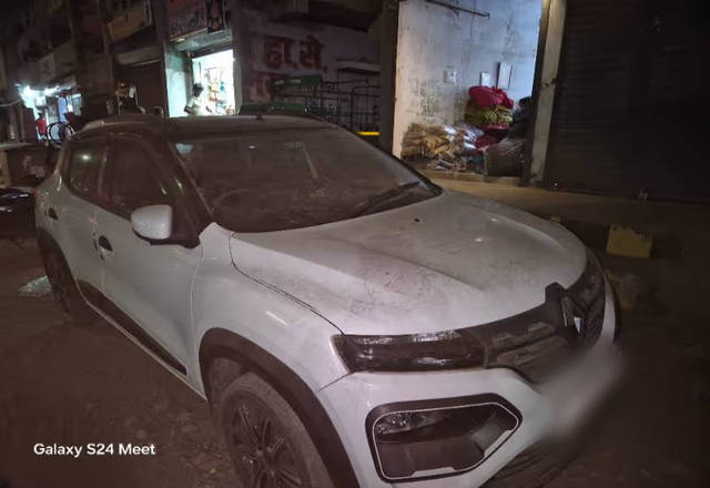https://images10.gaadi.com/usedcar_image/4571015/original/1d53e40d-b1e7-44d8-9318-f83ad09939fe.?imwidth=6400