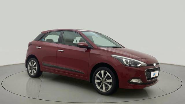 https://images10.gaadi.com/usedcar_image/4571026/original/e430de17d8bfea8c79f3b4d8c8b3dde5.jpg?imwidth=6400