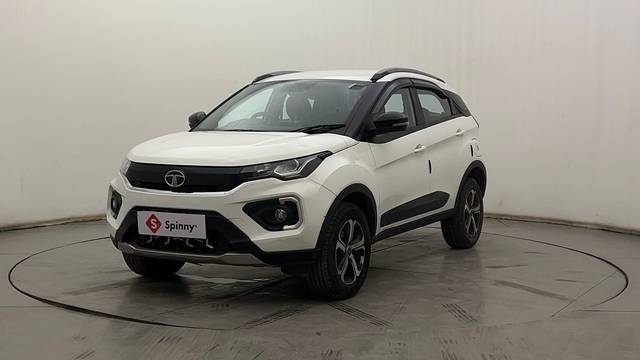 https://images10.gaadi.com/usedcar_image/4571096/original/7298e05c82a6c0f66c4734613d818254.JPG?imwidth=6400