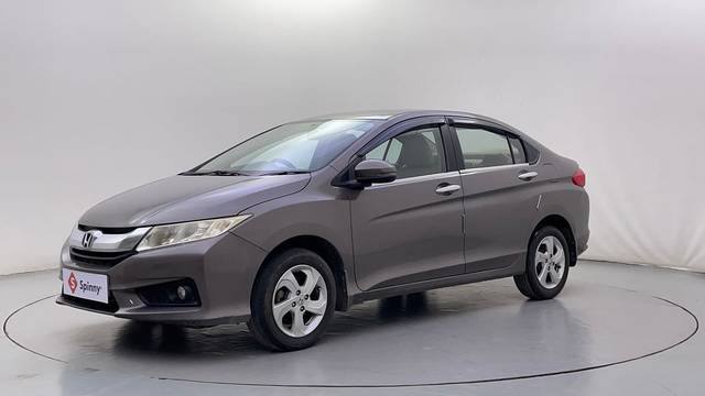 https://images10.gaadi.com/usedcar_image/4571108/original/f810d98a766af663f06c87d2a9a7236e.JPG?imwidth=6400