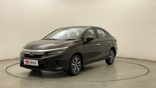 https://images10.gaadi.com/usedcar_image/4571168/original/d995113d4851b26deea7ddf4f819a60e.JPG?imwidth=6400