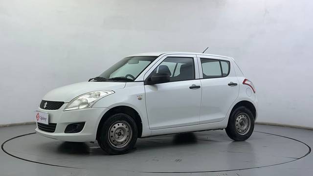 https://images10.gaadi.com/usedcar_image/4571205/original/db3600475df81af229e897ec685c5fde.JPG?imwidth=6400