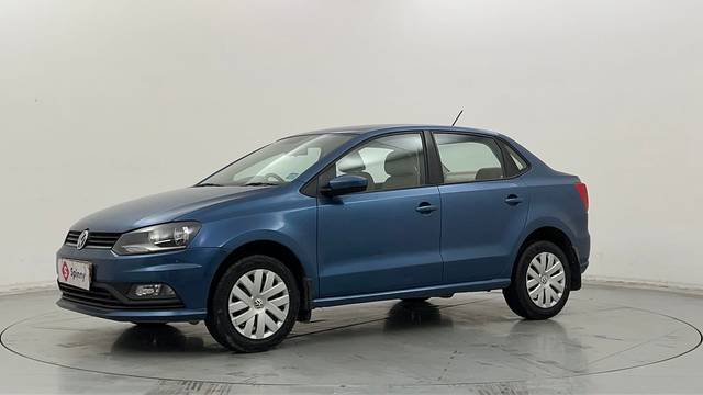 https://images10.gaadi.com/usedcar_image/4571245/original/8fddde497344fffdda16ecc9ff21776b.JPG?imwidth=6400