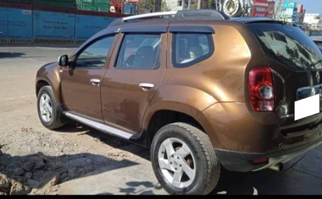 https://images10.gaadi.com/usedcar_image/4571266/original/processed_397fbcda-3d78-45ff-92fd-bf19fb5ca869.jpg?imwidth=6400
