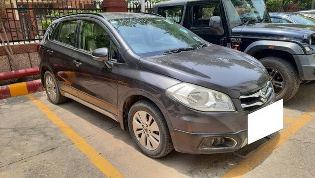 https://images10.gaadi.com/usedcar_image/4571290/original/processed_457e8958-c112-4407-9673-22c6a52632e5.jpg?imwidth=6402