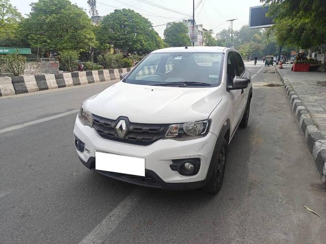 https://images10.gaadi.com/usedcar_image/4571315/original/processed_e3caf04510eace07b2db83e11280c38d.jpg?imwidth=6400