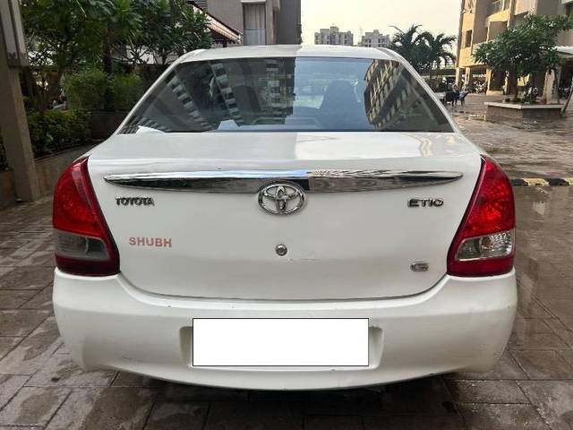 https://images10.gaadi.com/usedcar_image/4571316/original/processed_67bf3196-2217-4062-9629-6f5acaeb6e5a.jpeg?imwidth=6401