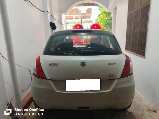 https://images10.gaadi.com/usedcar_image/4571331/original/processed_38f02baf-57f0-4a15-955e-1544f5577e44.jpg?imwidth=6402