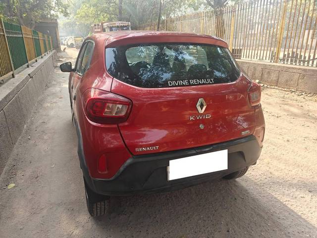 https://images10.gaadi.com/usedcar_image/4571373/original/processed_07127a3c15d6a677702db5b11c40036e.jpg?imwidth=6401