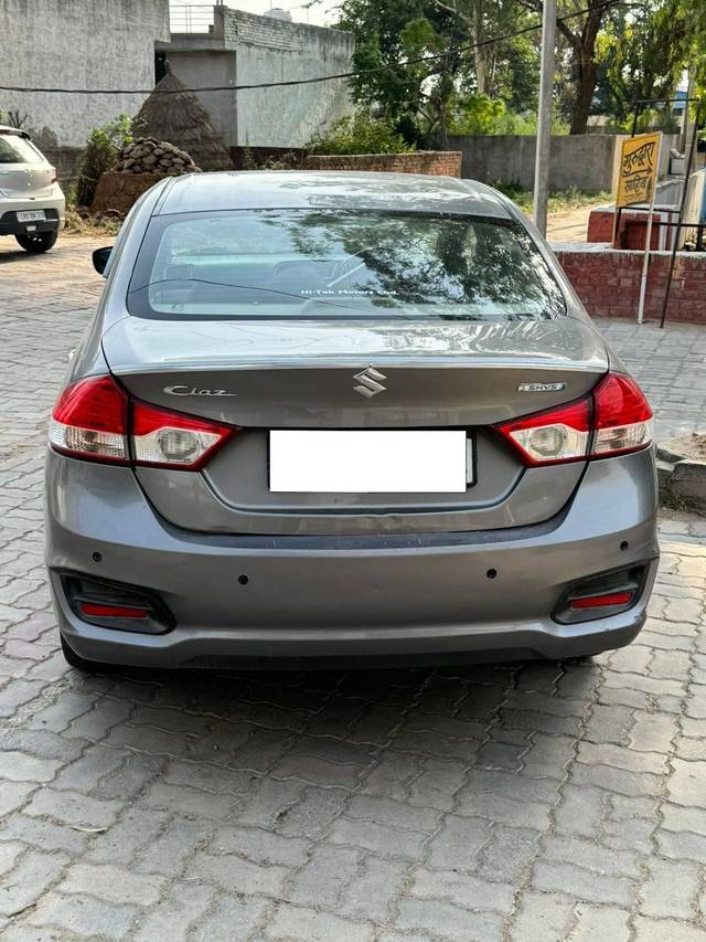 https://images10.gaadi.com/usedcar_image/4571436/original/processed_5b28efa1aa40b8939acfd2be58adc432.jpg?imwidth=6401